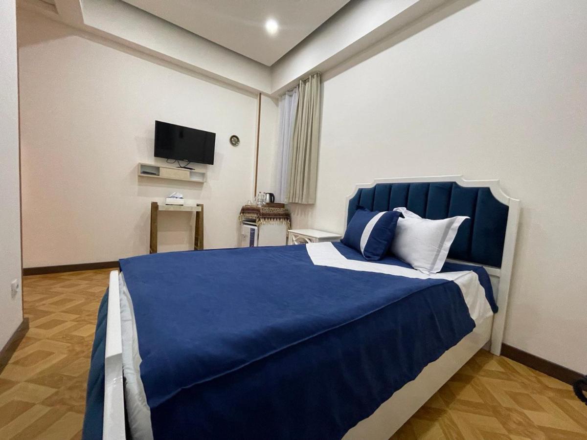 Luxin Hotel Tbilisi Exterior photo