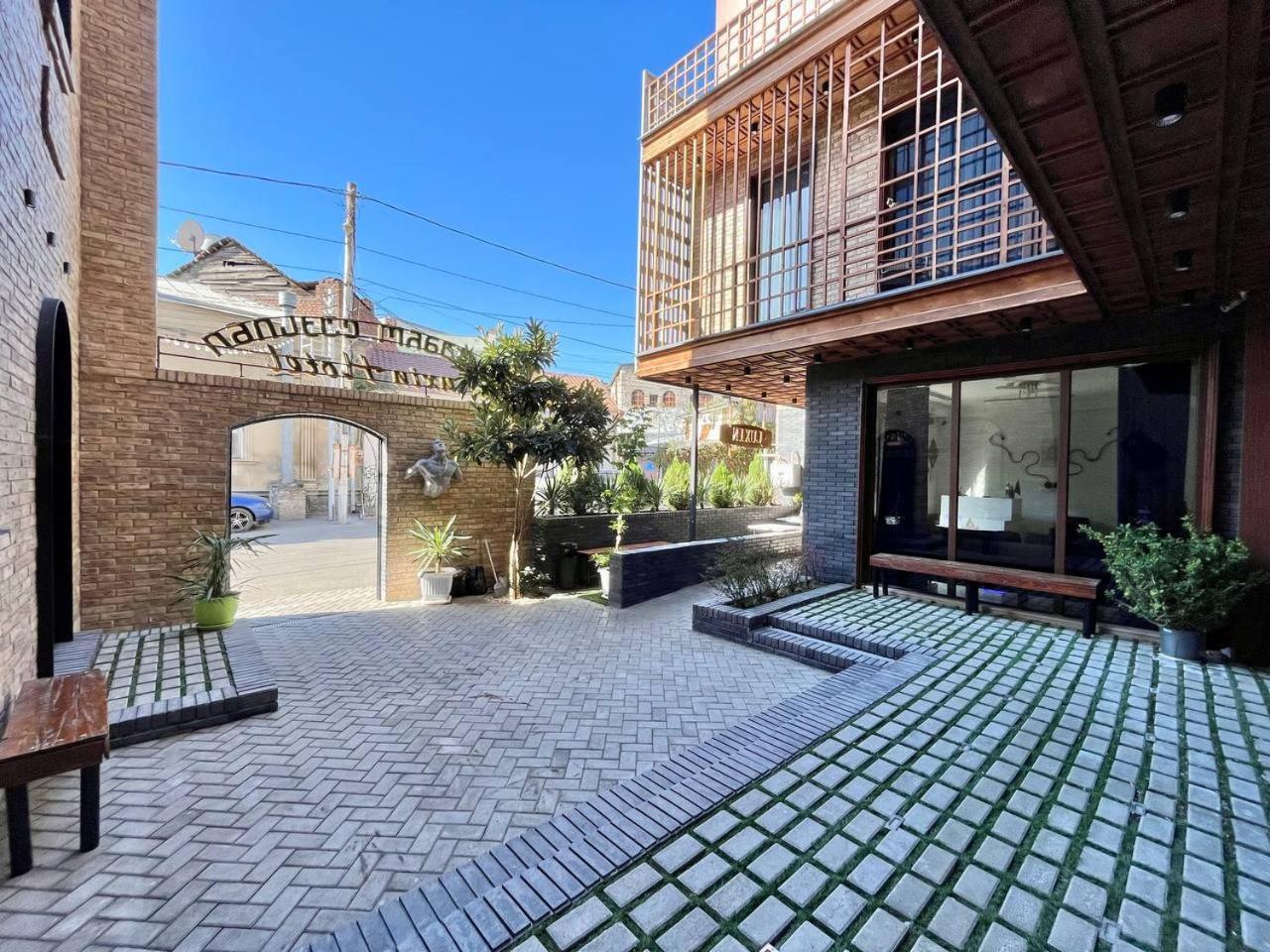 Luxin Hotel Tbilisi Exterior photo