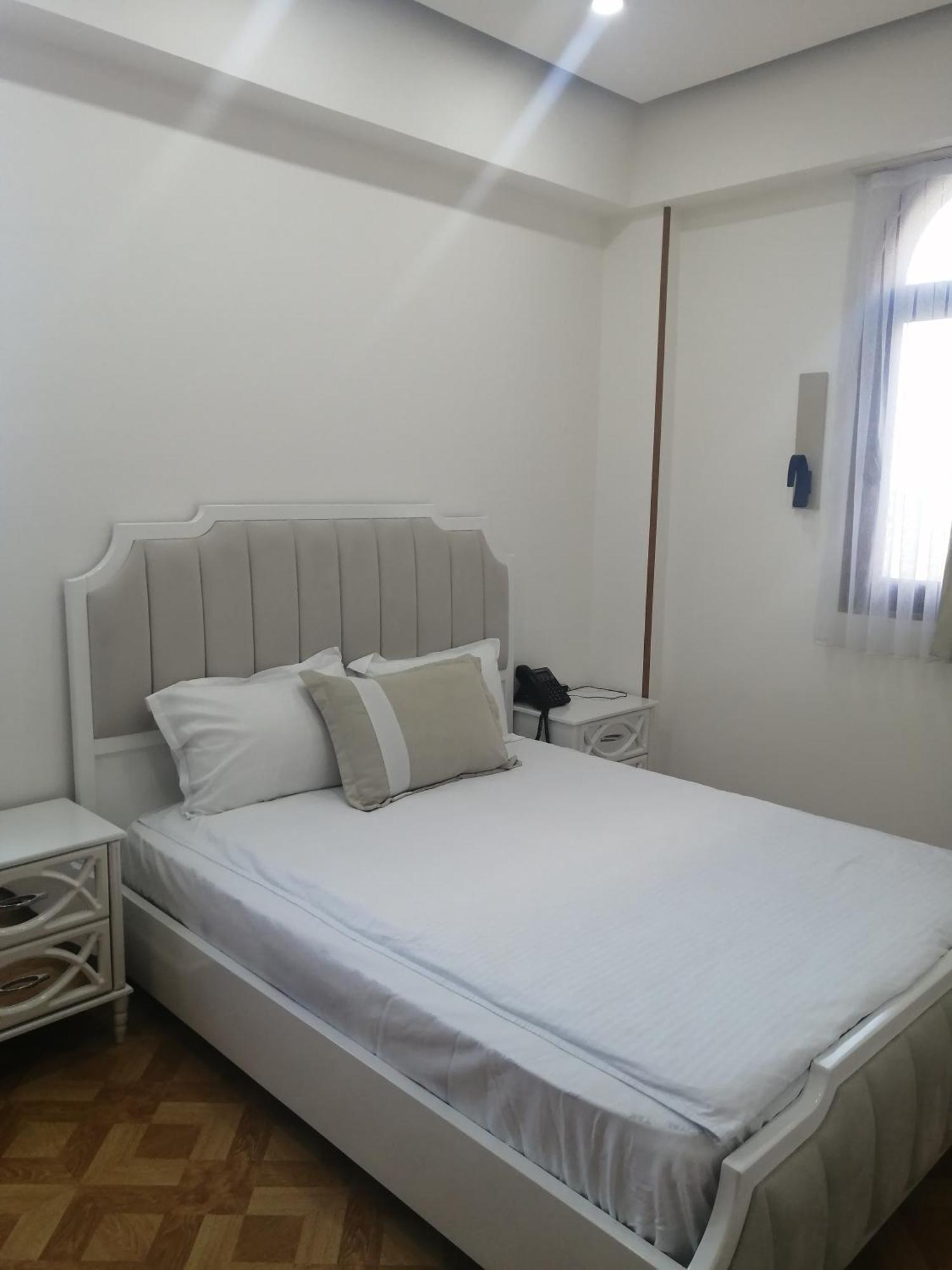 Luxin Hotel Tbilisi Exterior photo