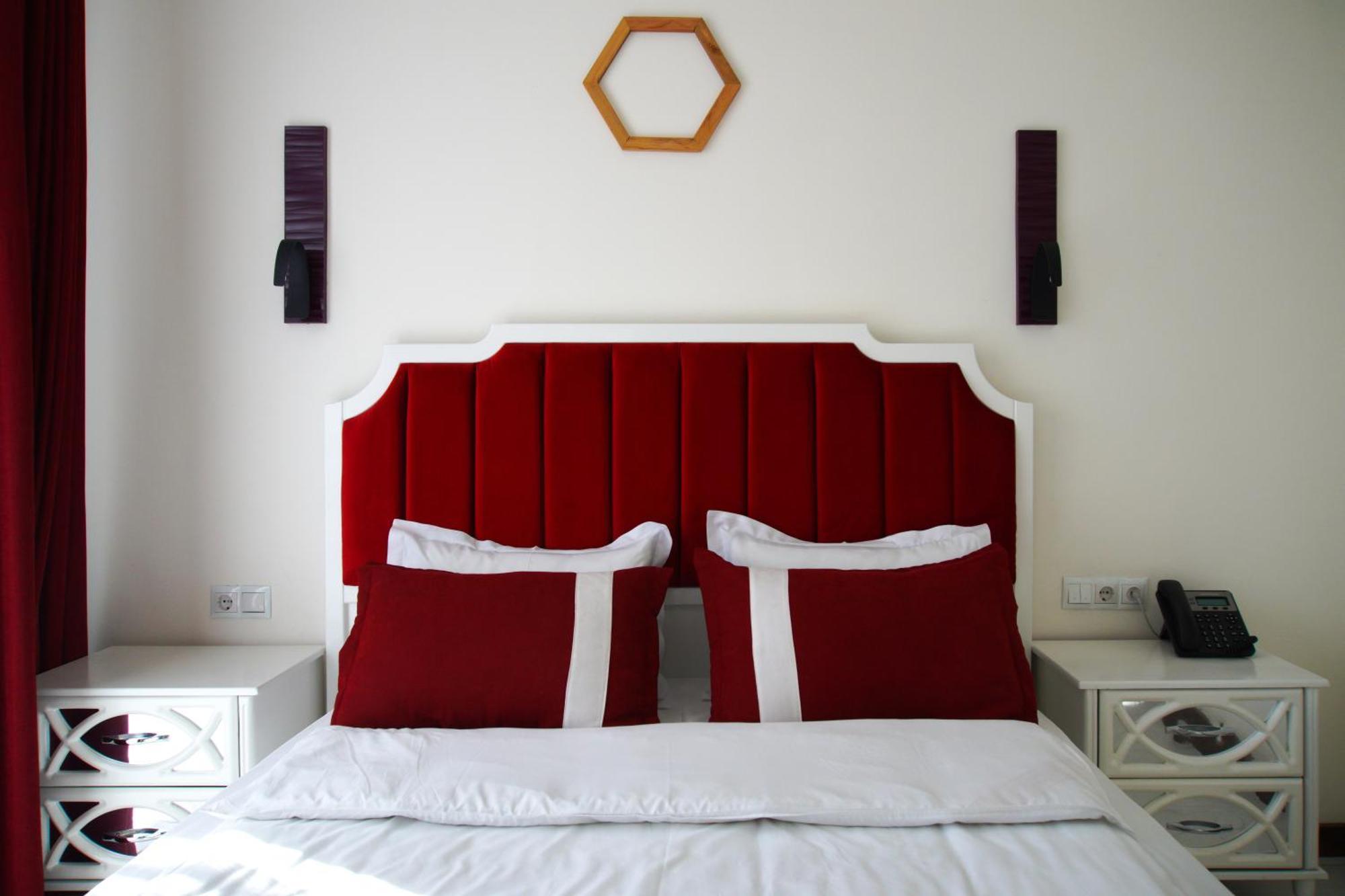 Luxin Hotel Tbilisi Exterior photo