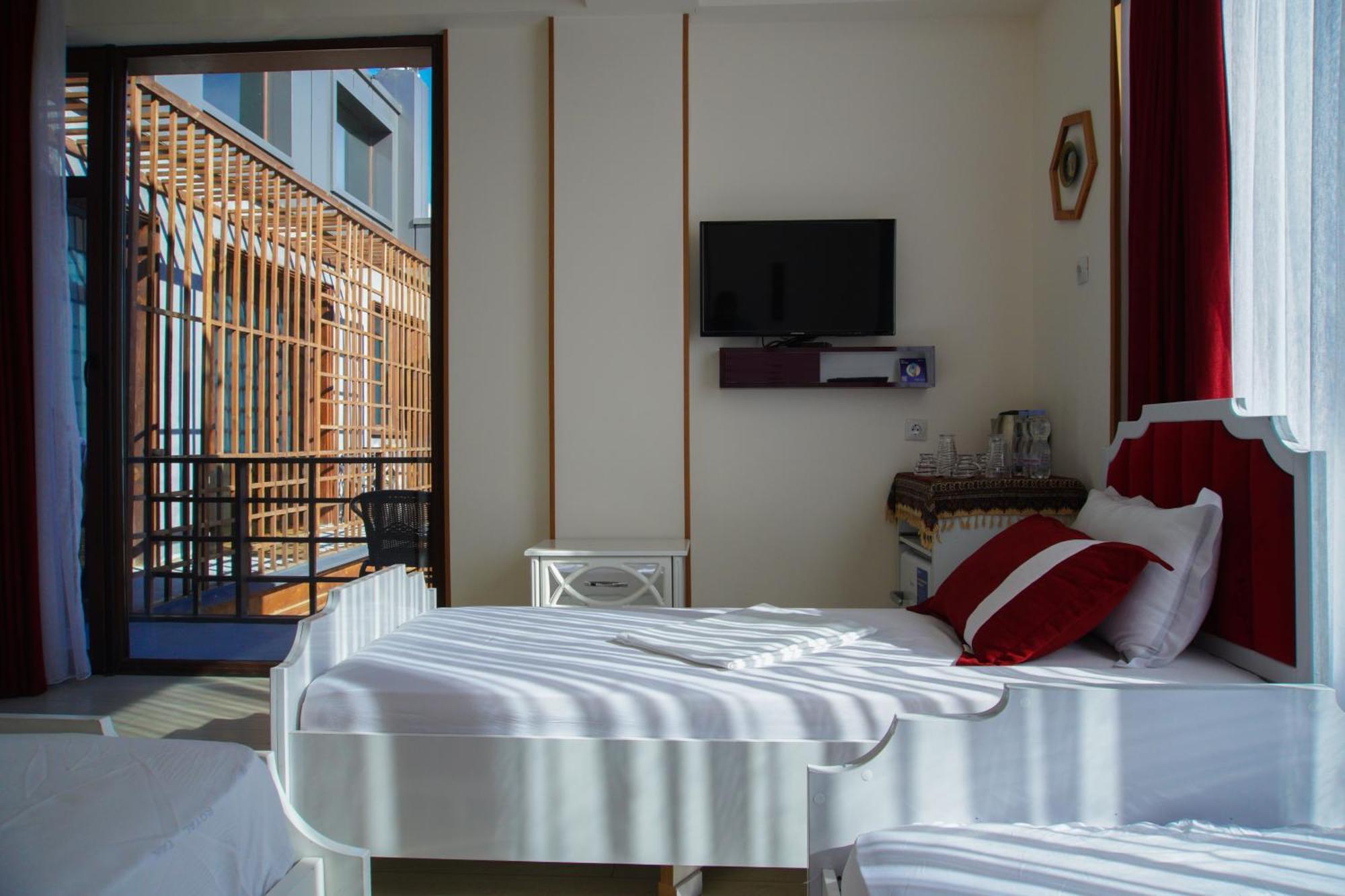 Luxin Hotel Tbilisi Exterior photo