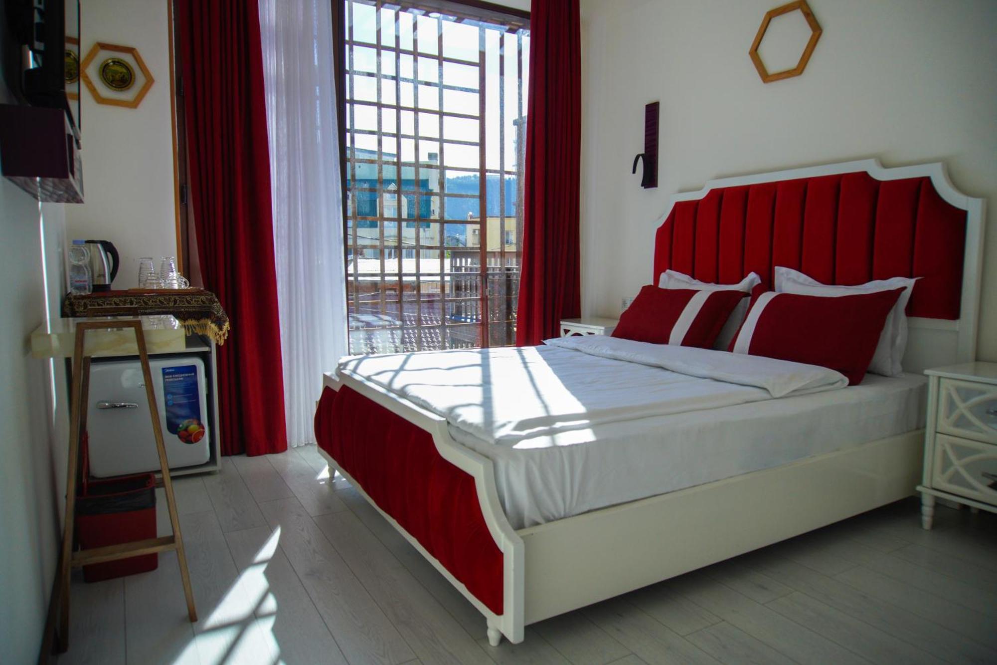Luxin Hotel Tbilisi Exterior photo