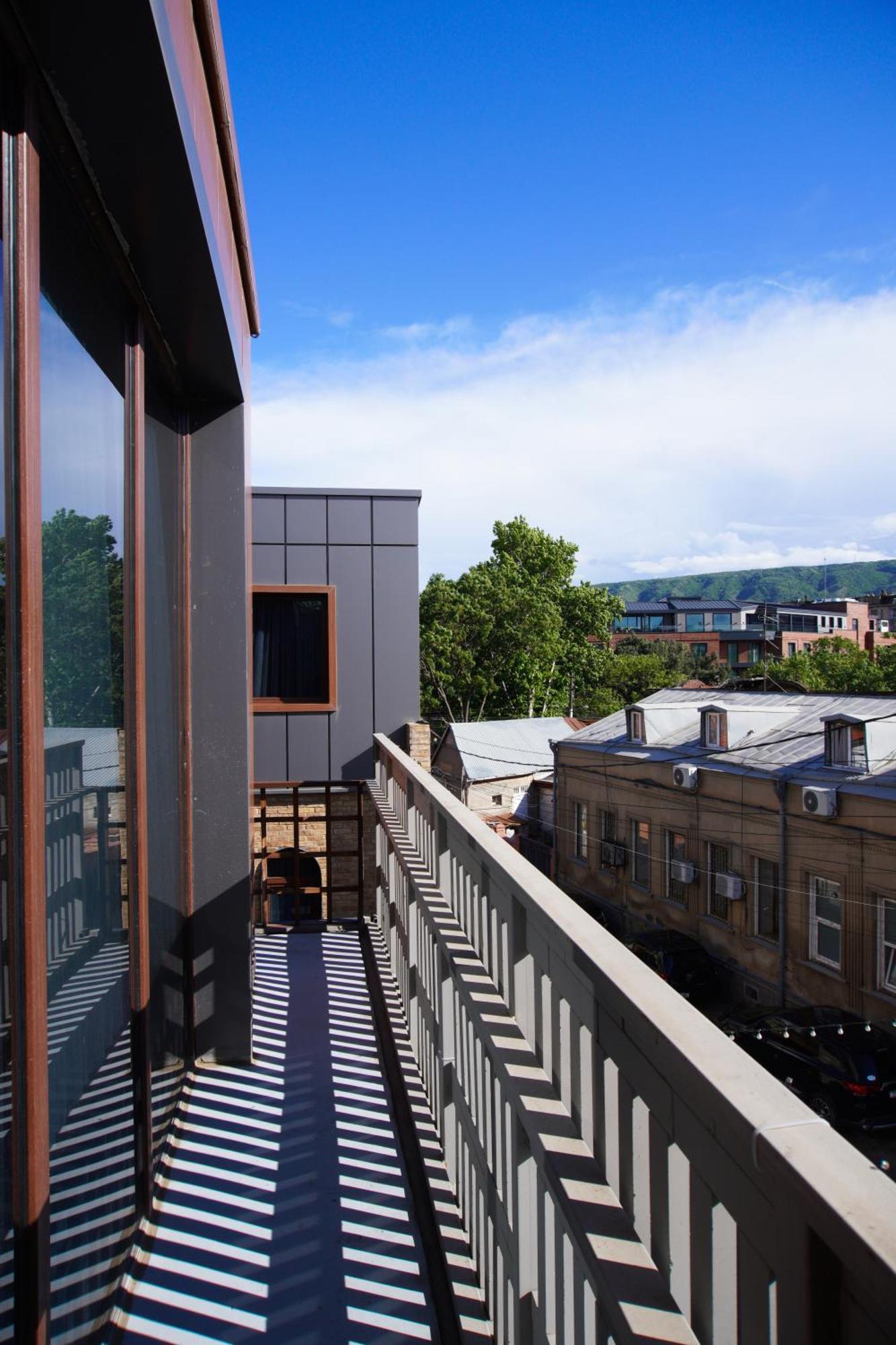 Luxin Hotel Tbilisi Exterior photo